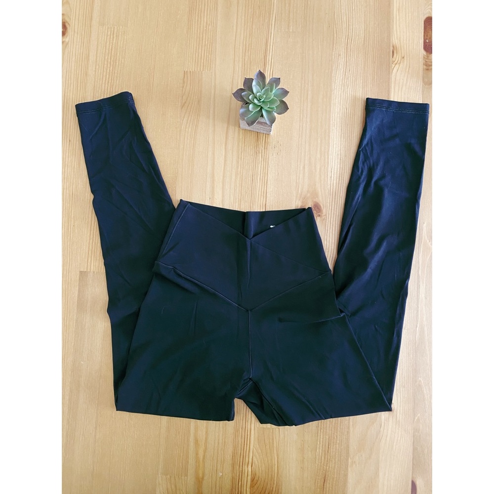 Real Me High Waisted Crossover Leggings